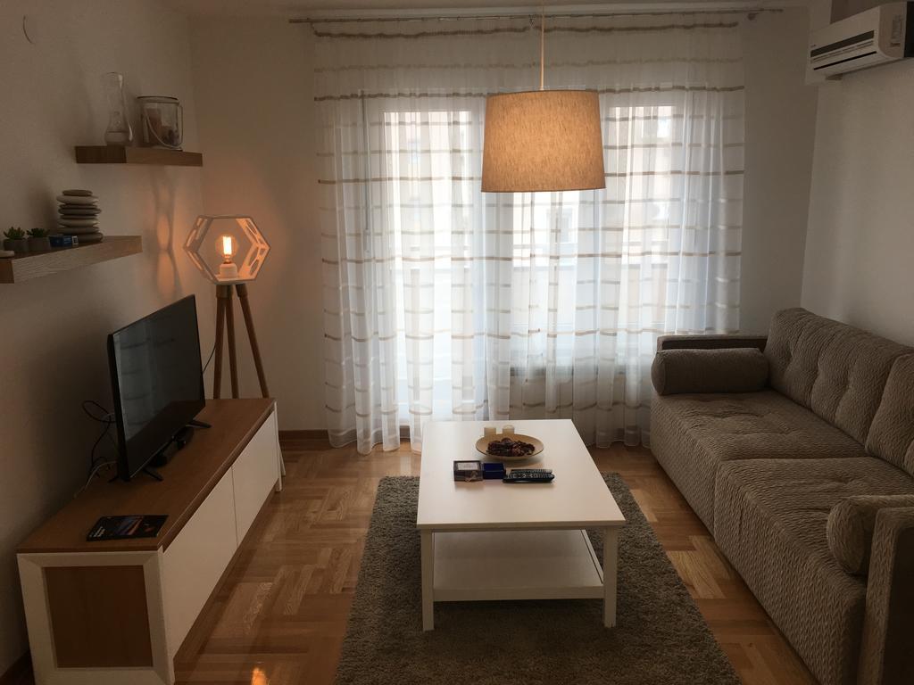 Apartment Triton Belgrade Exterior photo